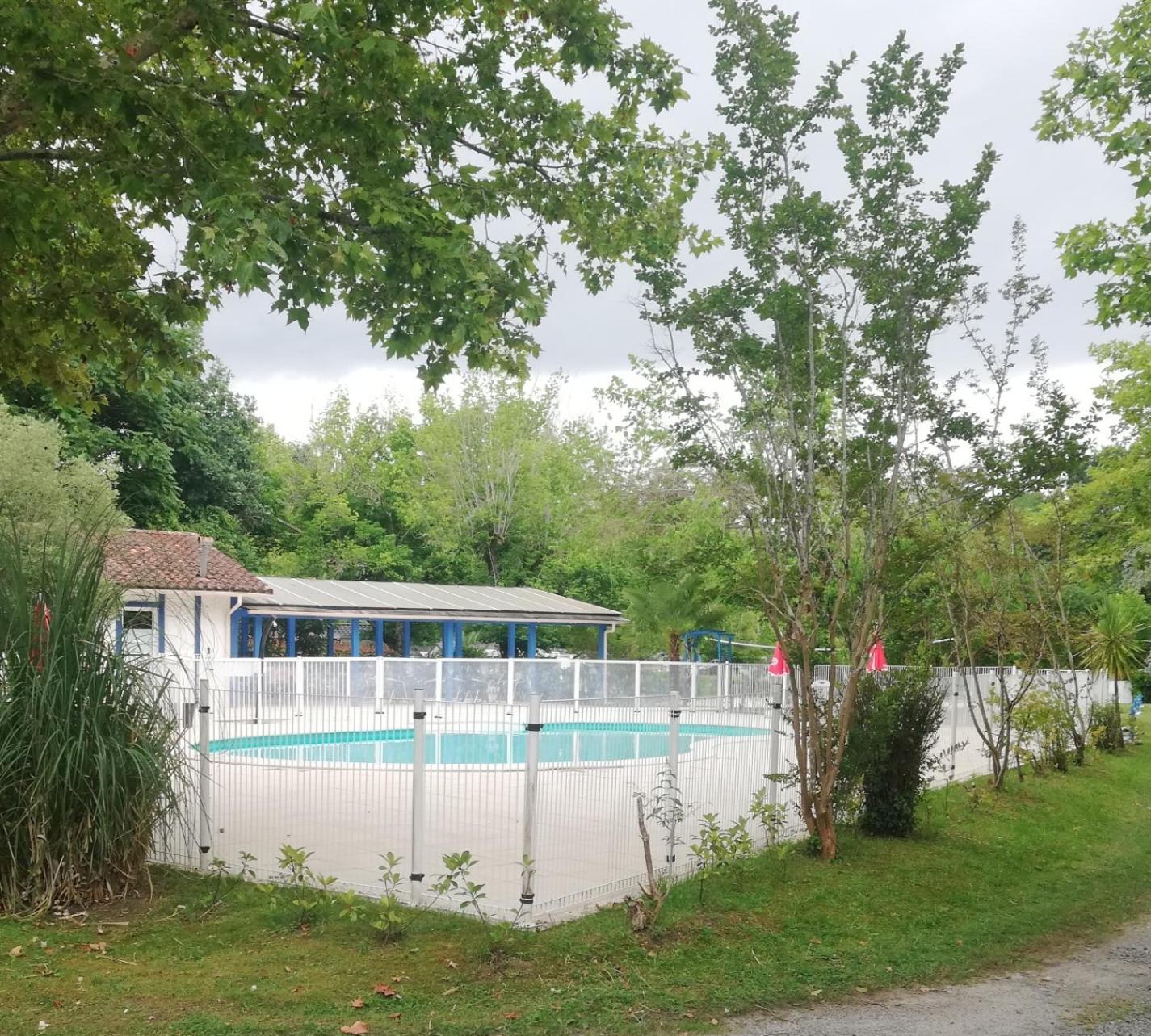 Petite Maison De Vacances Hotel Onesse-et-Laharie Eksteriør billede